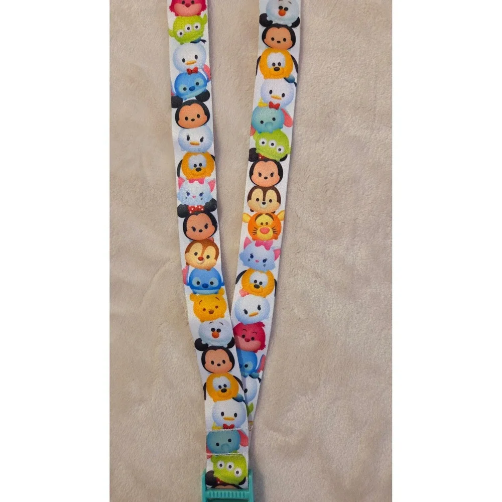 Disney Tsum Tsum Character Lanyard Breakaway Keychain‎